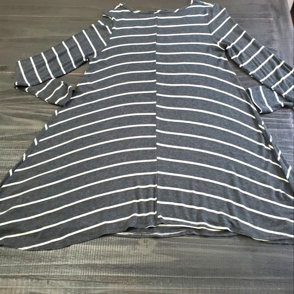 Pinc gray striped dress size medium